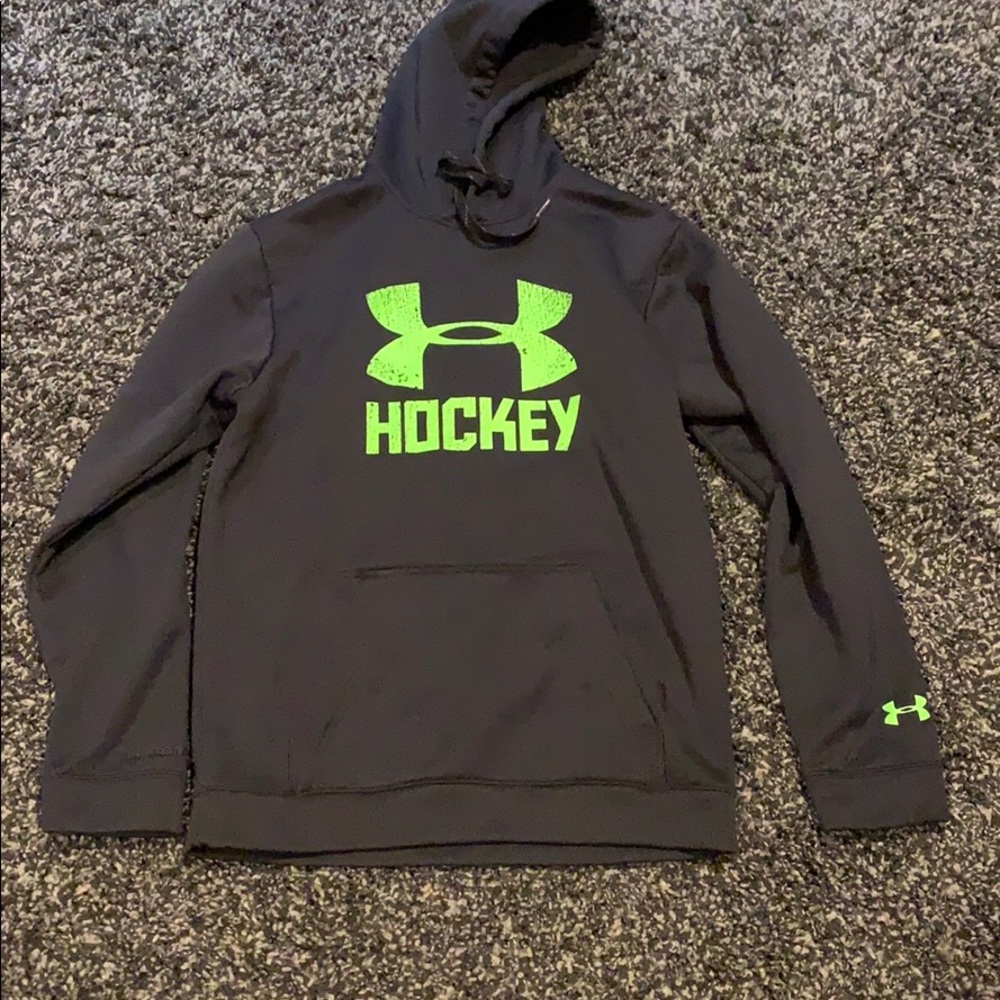 Under Armor Sweatshirt